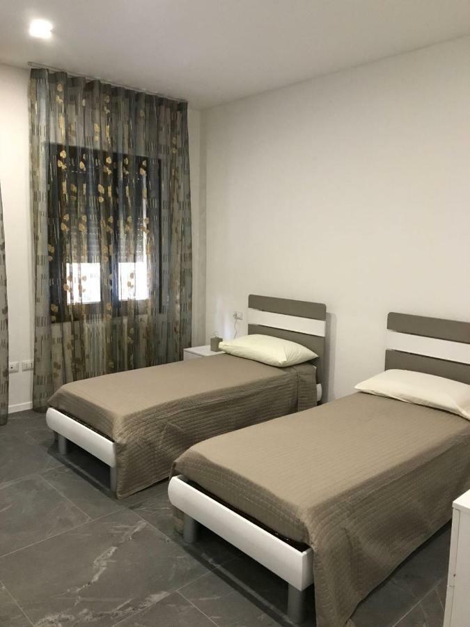Venetian Aesthetic Apartment Местре Екстериор снимка