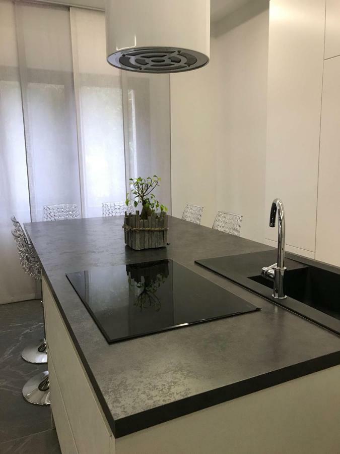 Venetian Aesthetic Apartment Местре Екстериор снимка